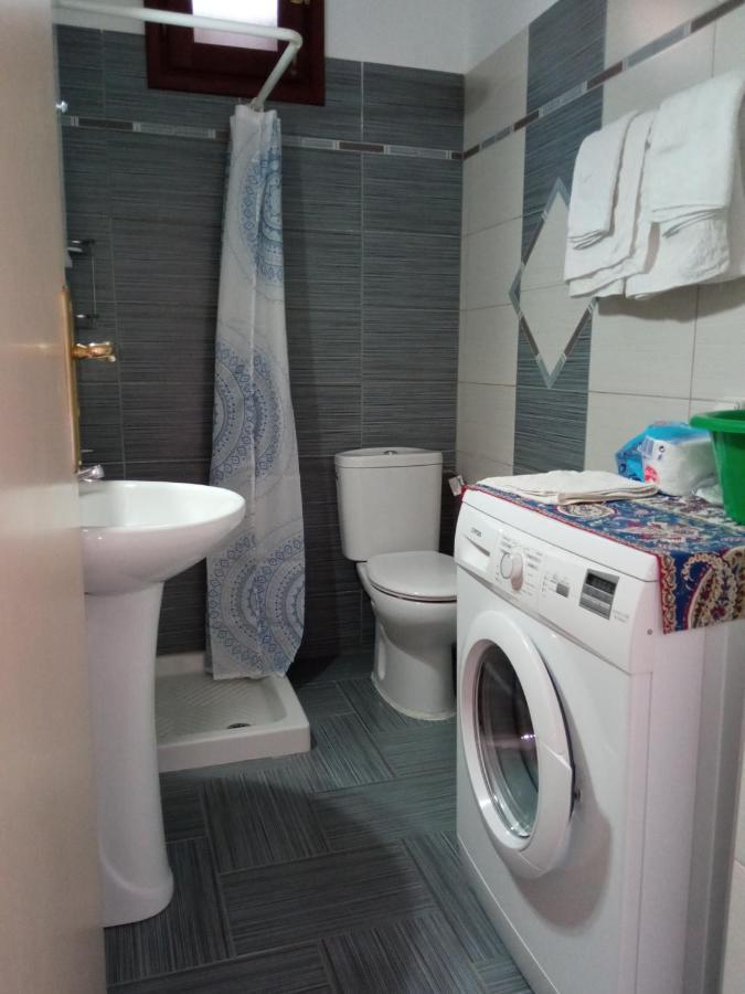 Pedi Breeze Apartment Symi Bagian luar foto