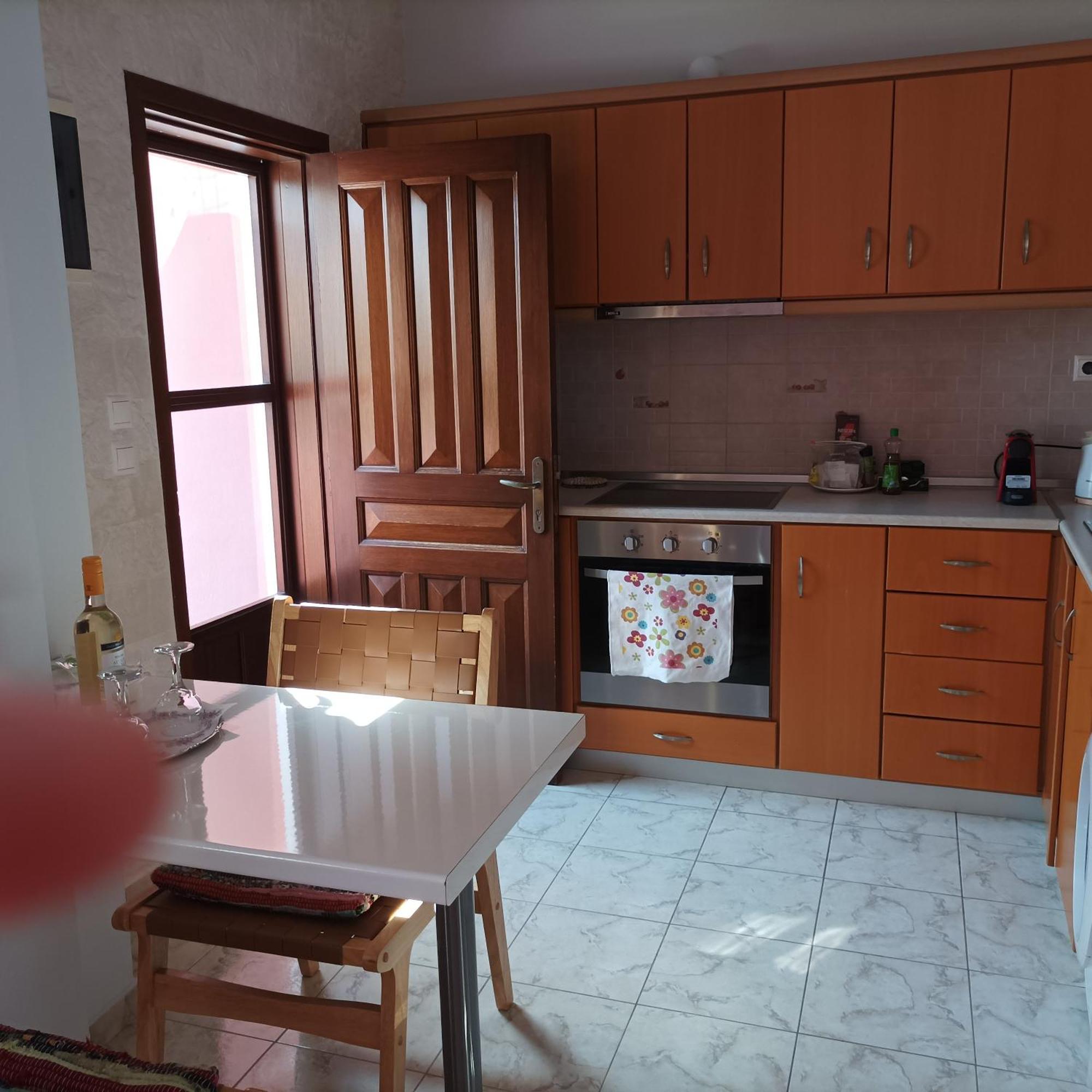Pedi Breeze Apartment Symi Bagian luar foto