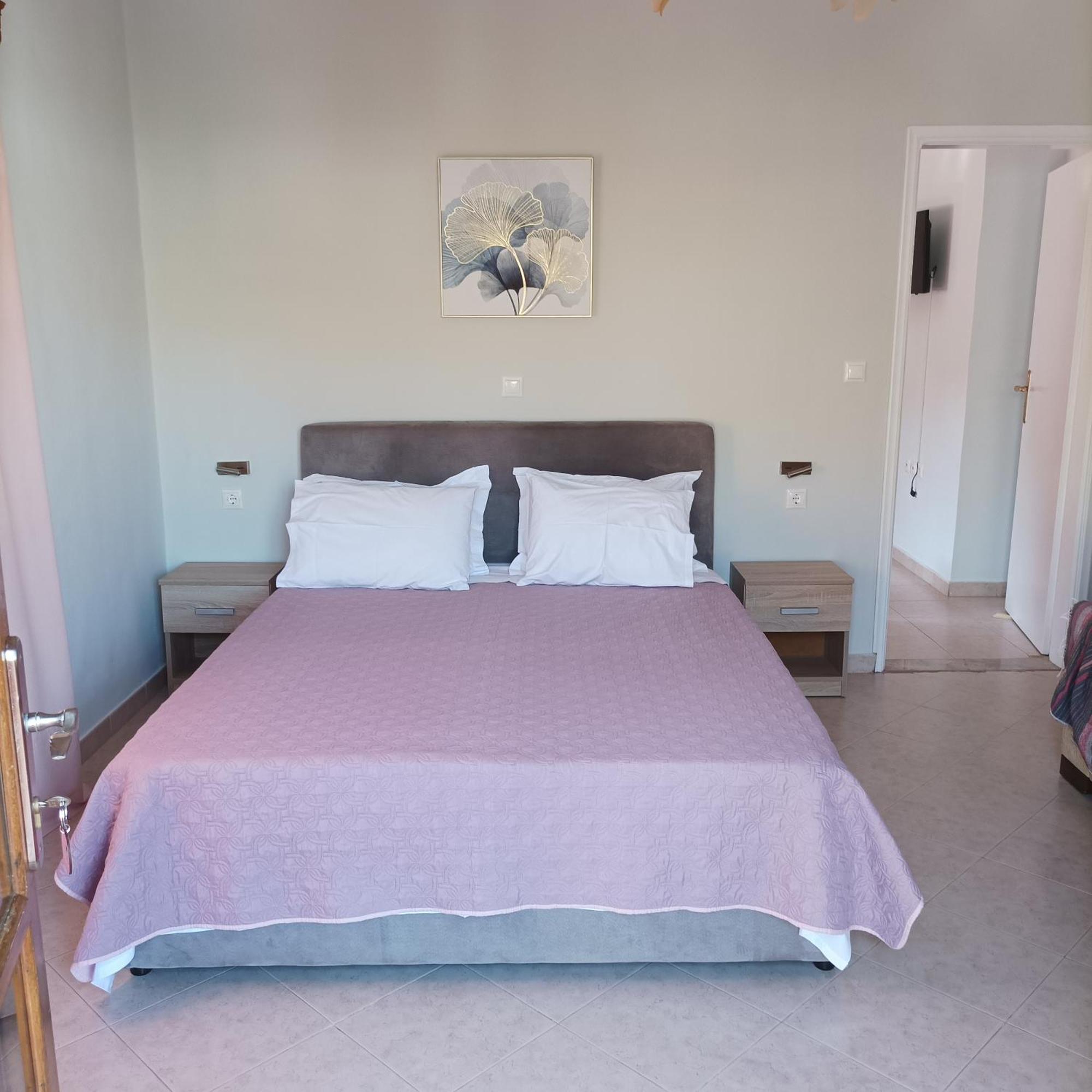 Pedi Breeze Apartment Symi Bagian luar foto